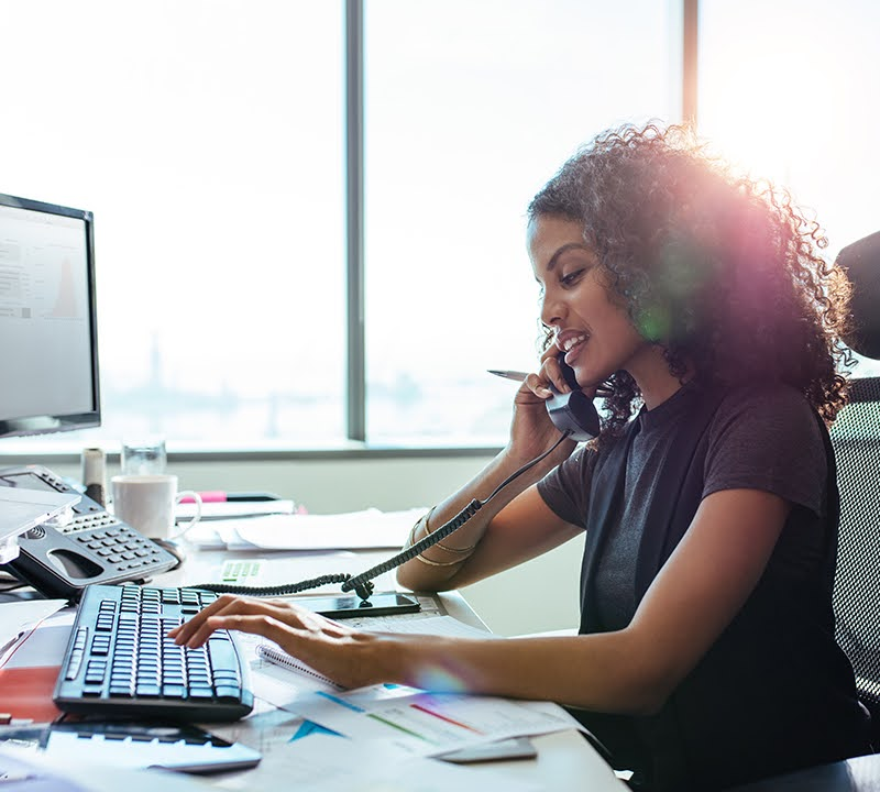 How VoIP Phone Service Transforms Business Communication Now